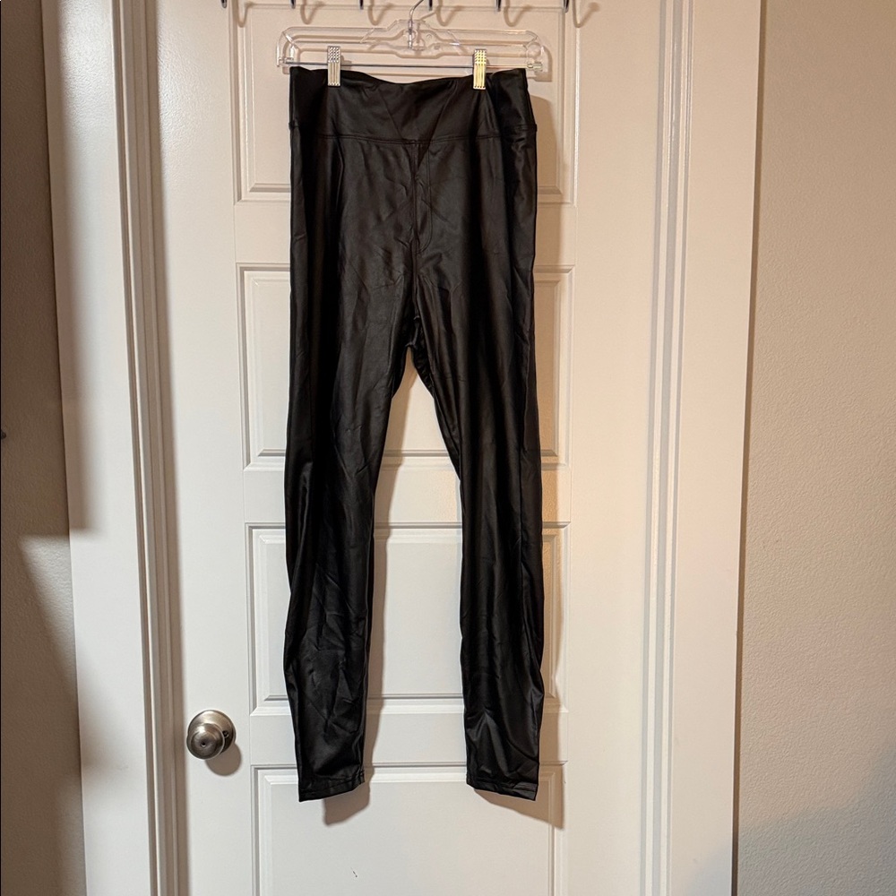 Aerie OFFLINE Real Luxe Black Leggings